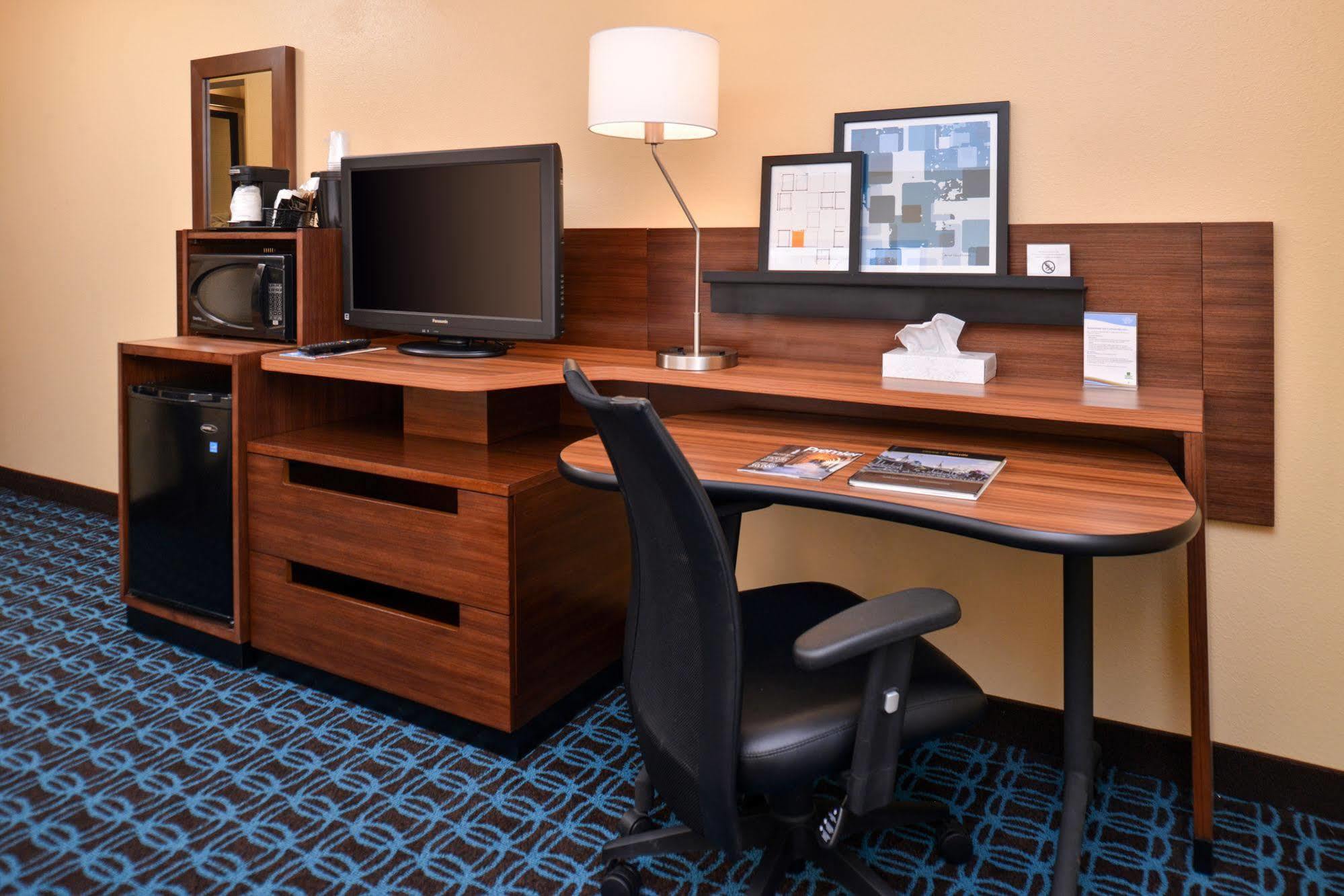 Hotel Fairfield & / University Hattiesburg
